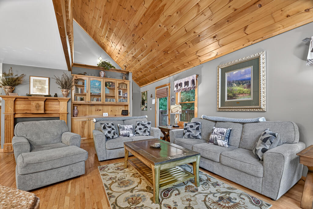 76 Serenity Place