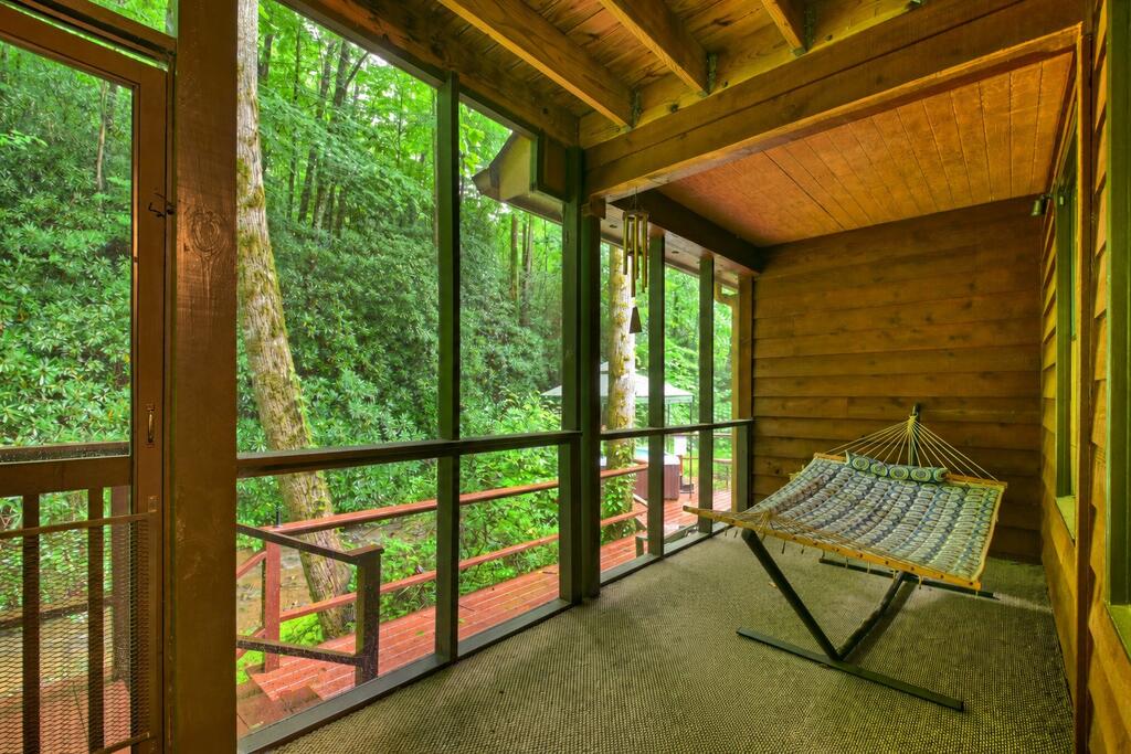 76 Serenity Place