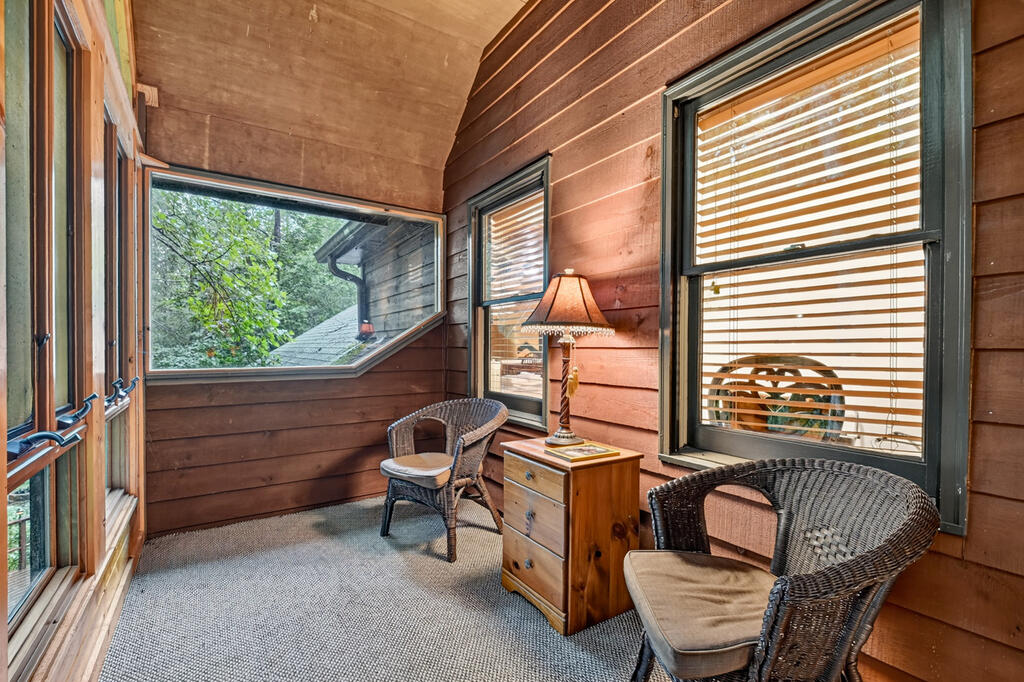 76 Serenity Place