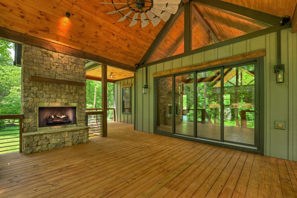 260 Misty Valley Lane