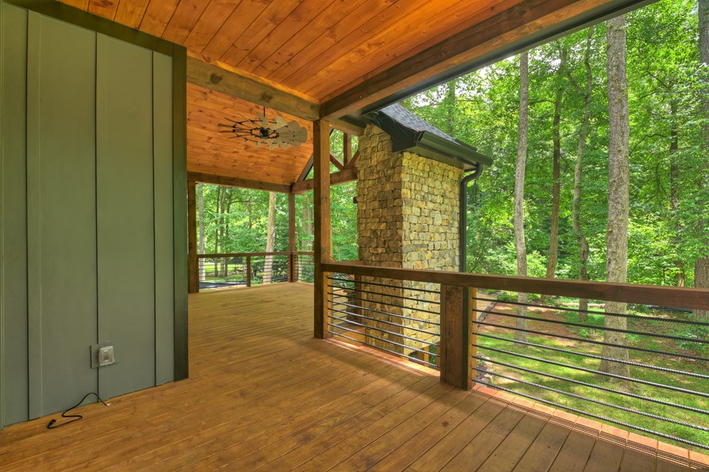 260 Misty Valley Lane