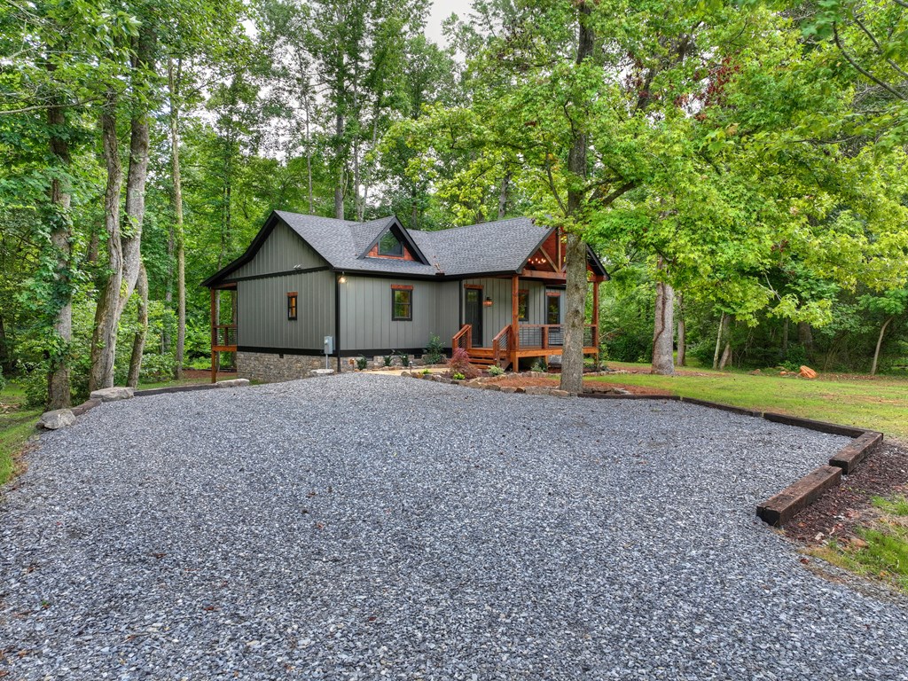 260 Misty Valley Lane