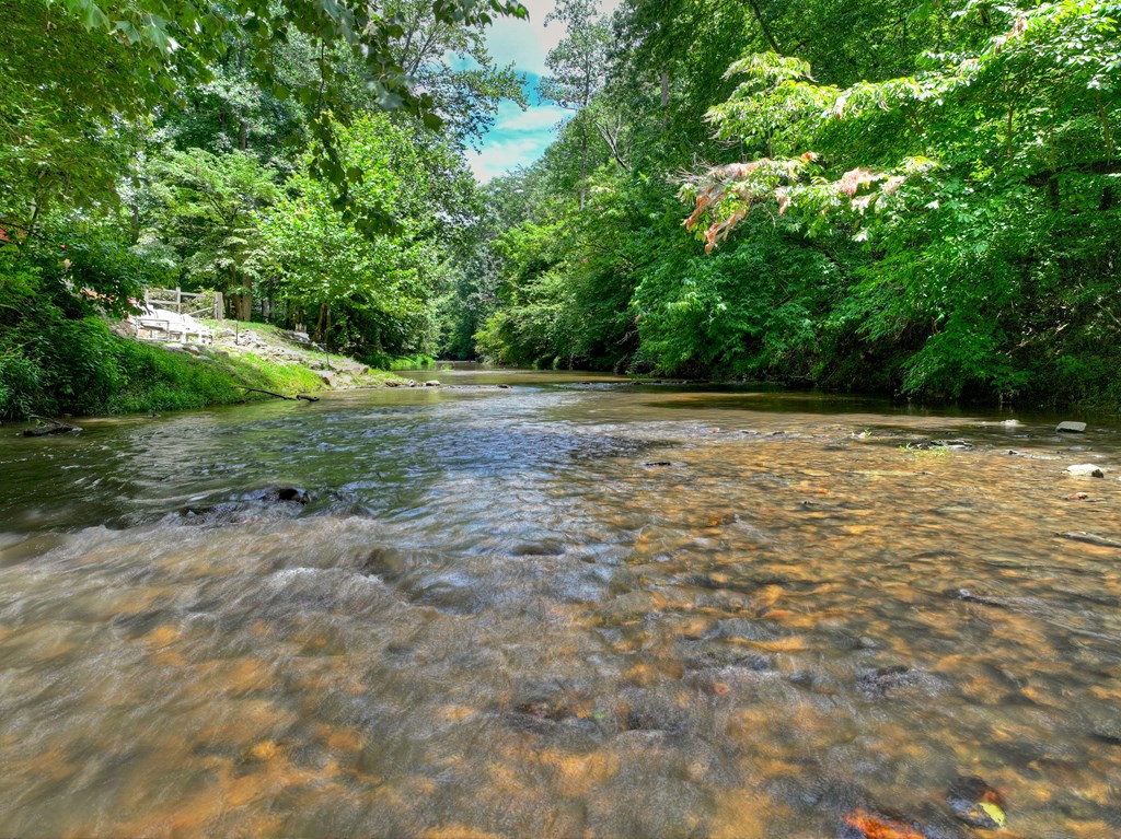 260 Misty Valley Lane