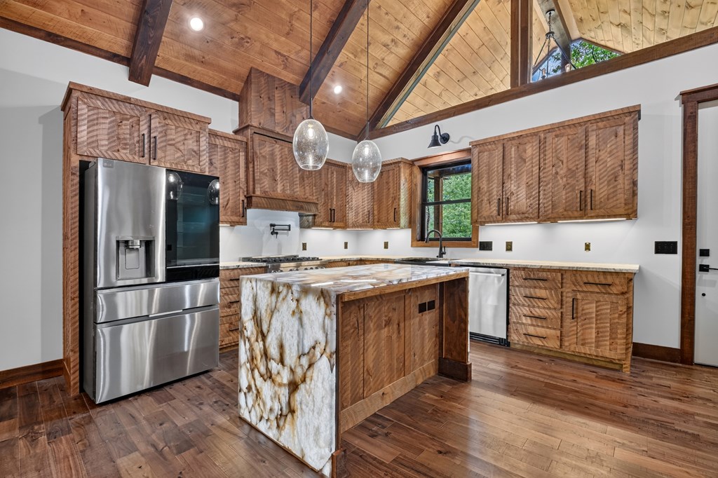 260 Misty Valley Lane