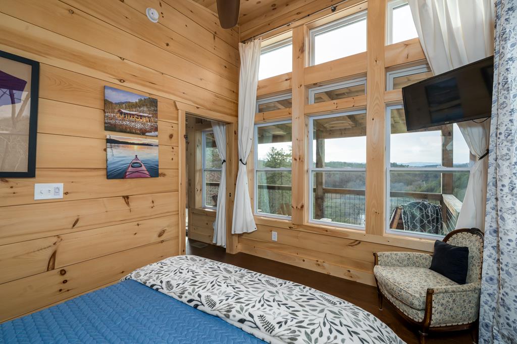 21-235 Riverview Circle