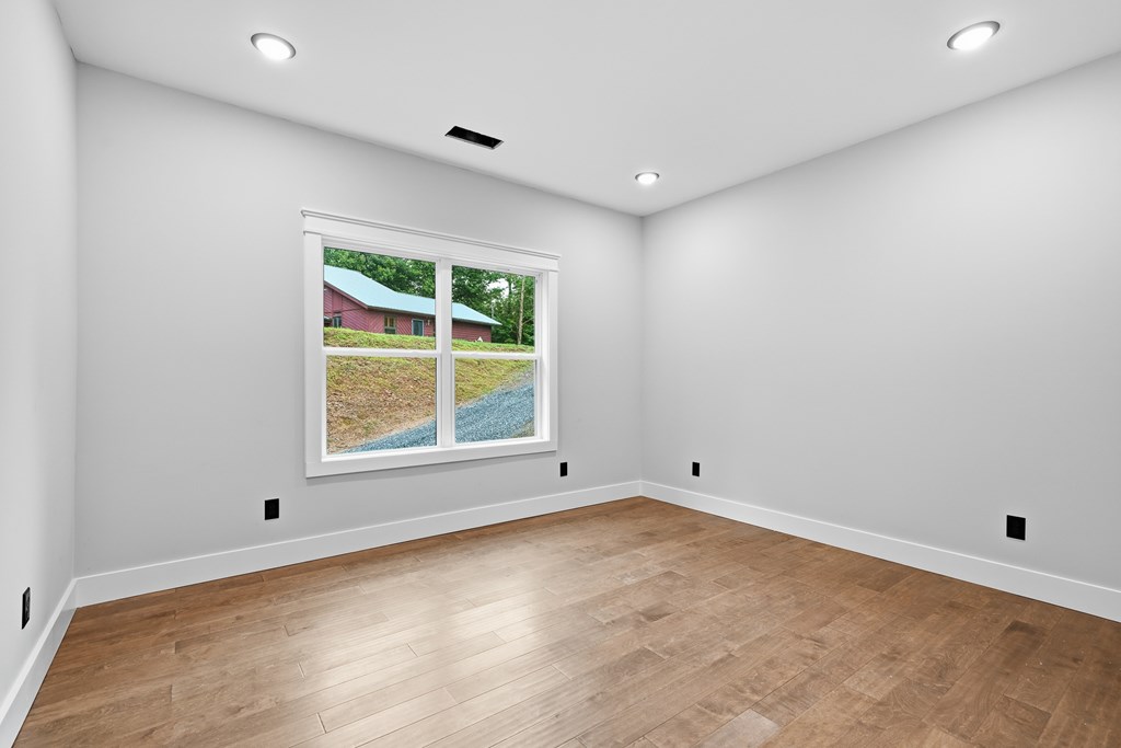 313 Jeff Drive