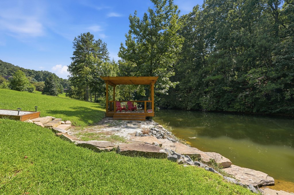 201 Talona Lake Terrace