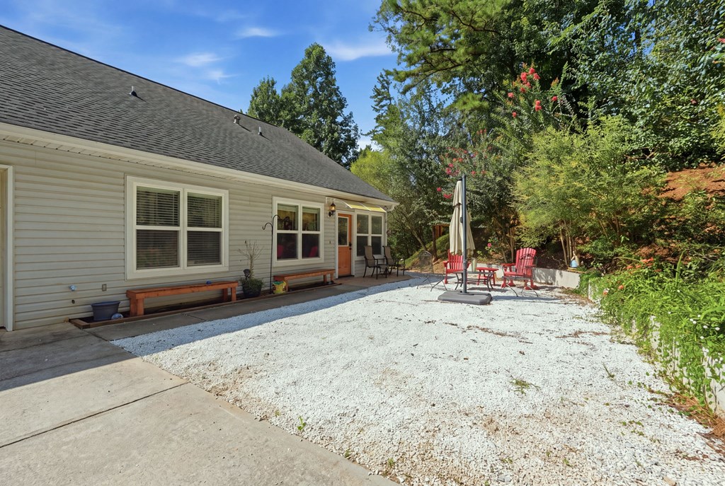 201 Talona Lake Terrace