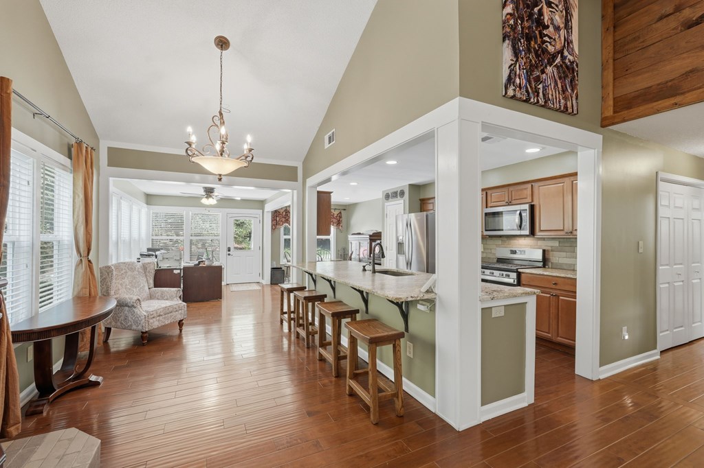 201 Talona Lake Terrace