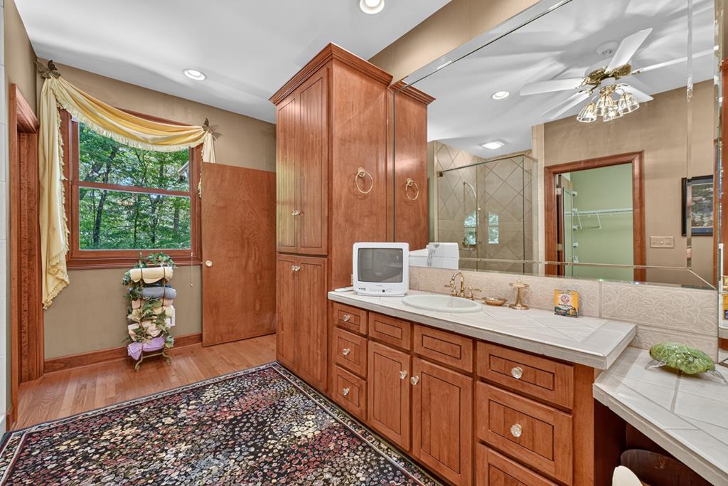 357 Goldmine Trail