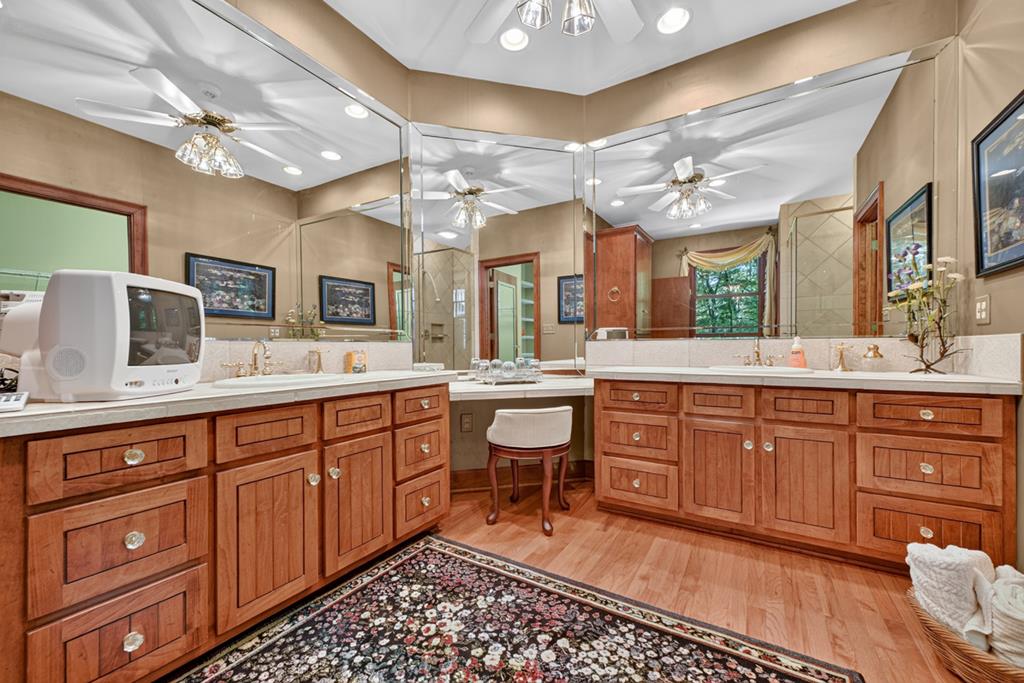 357 Goldmine Trail