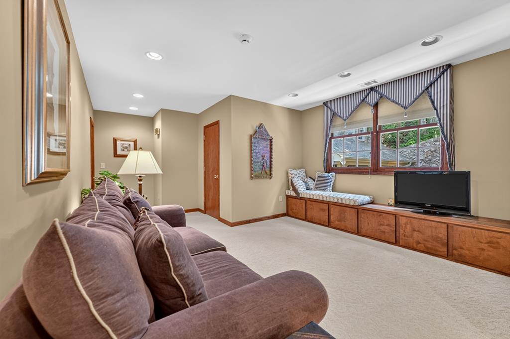 357 Goldmine Trail