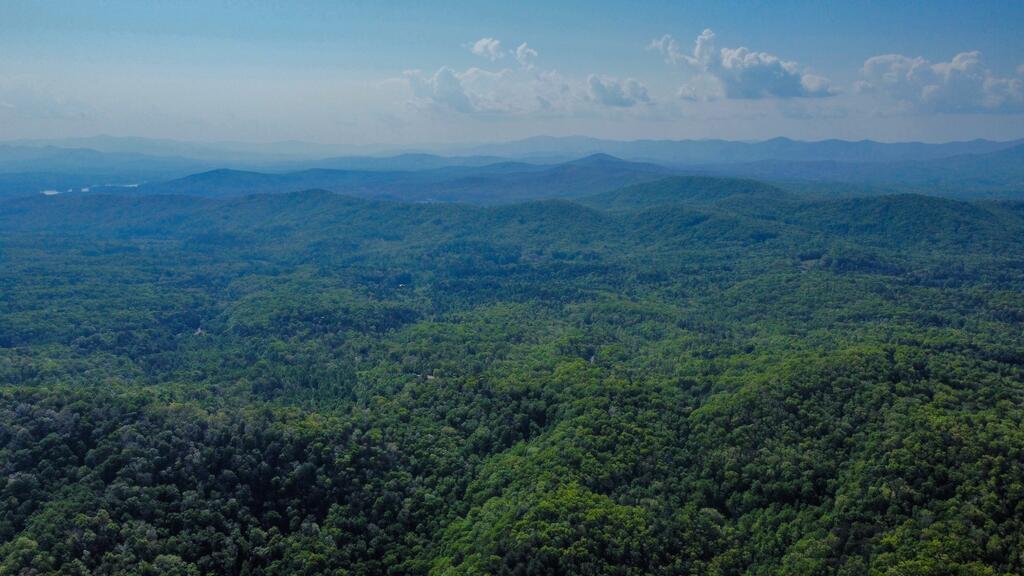 40 AC #1 Valley Lake Road