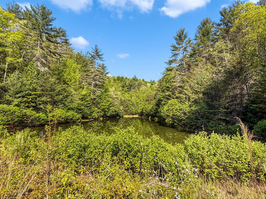 40 AC #1 Valley Lake Road
