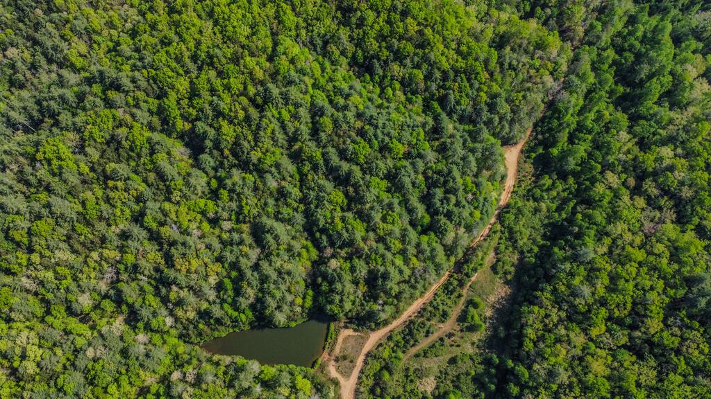 40 AC #1 Valley Lake Road