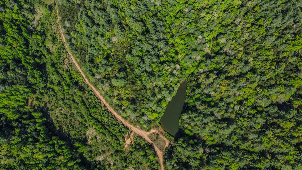40 AC #1 Valley Lake Road