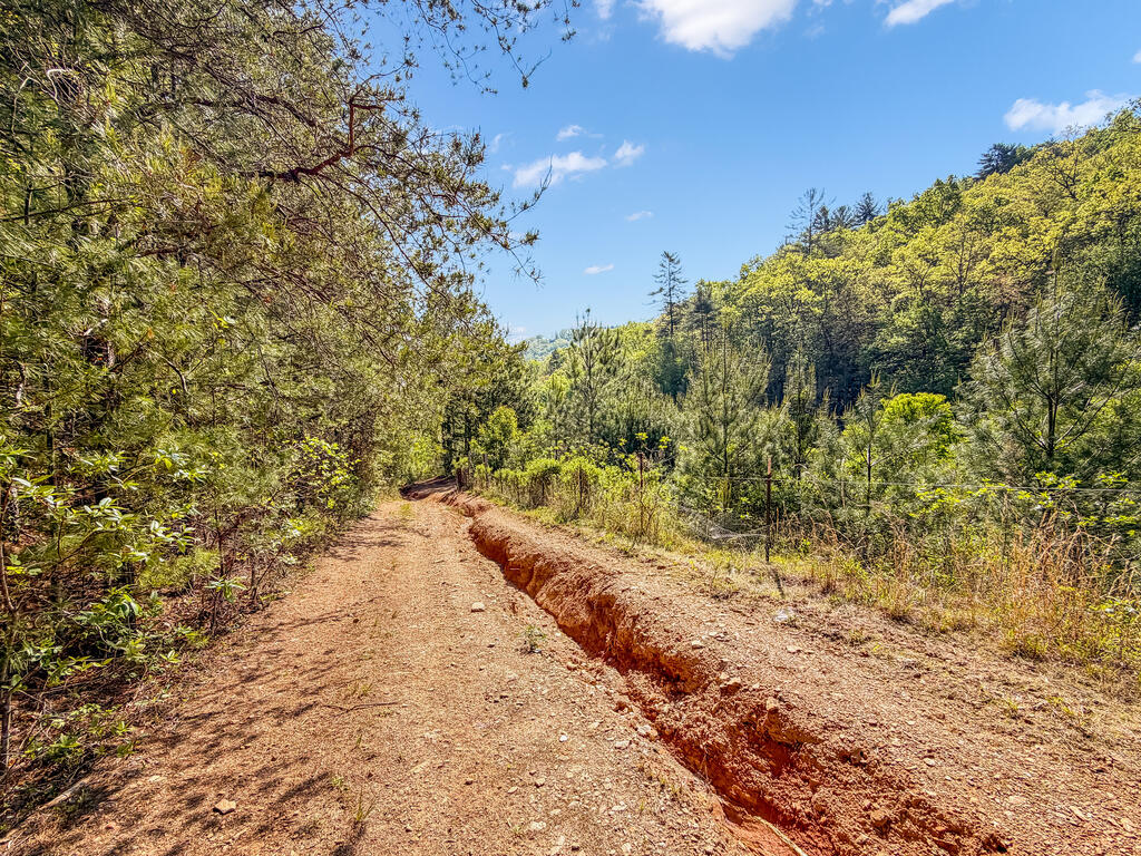 40 AC #1 Valley Lake Road