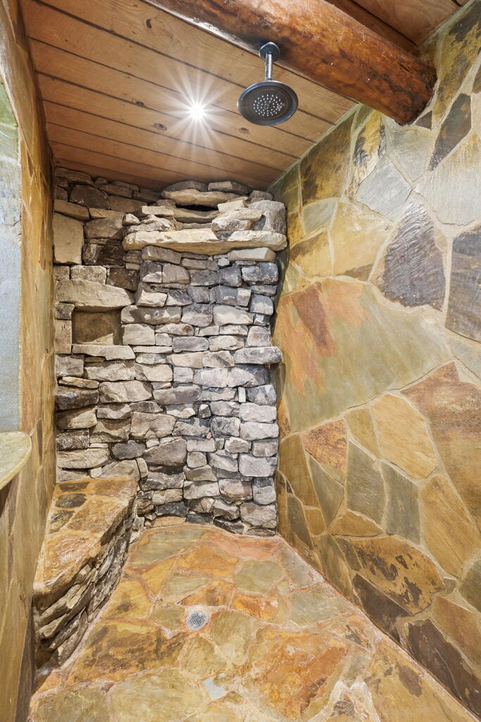 123 Merrimac Pointe