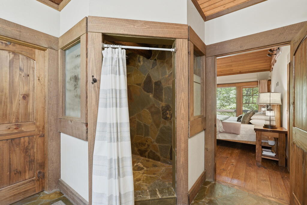 123 Merrimac Pointe
