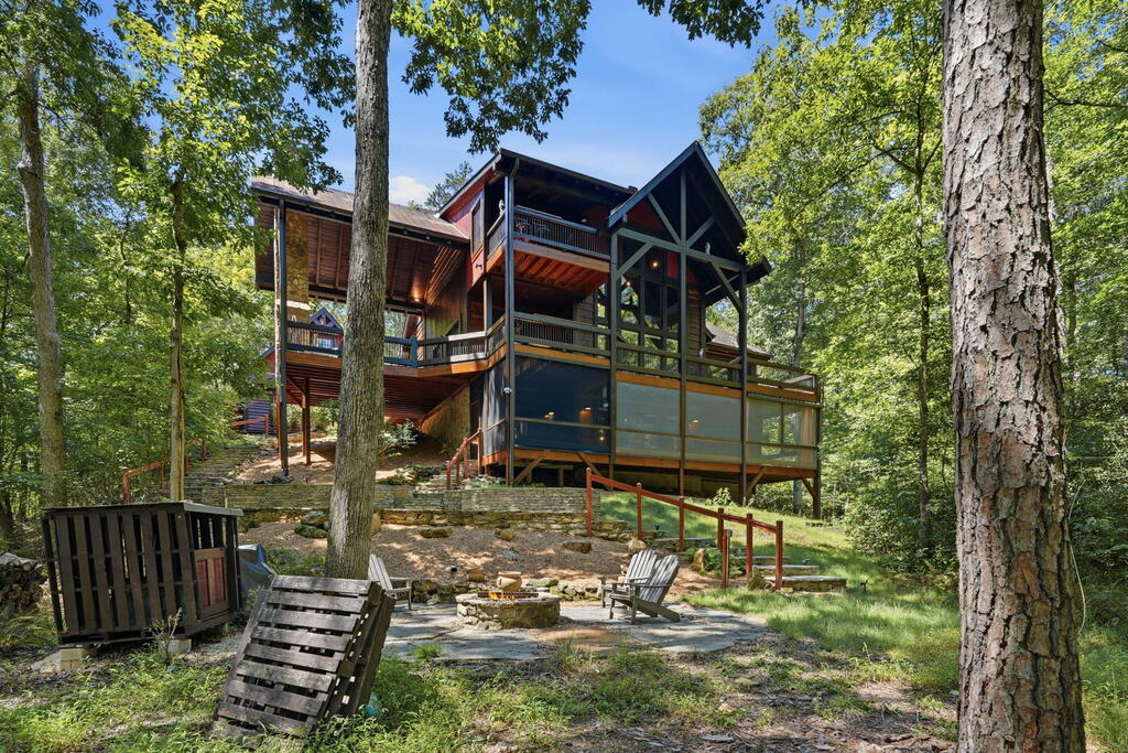 123 Merrimac Pointe