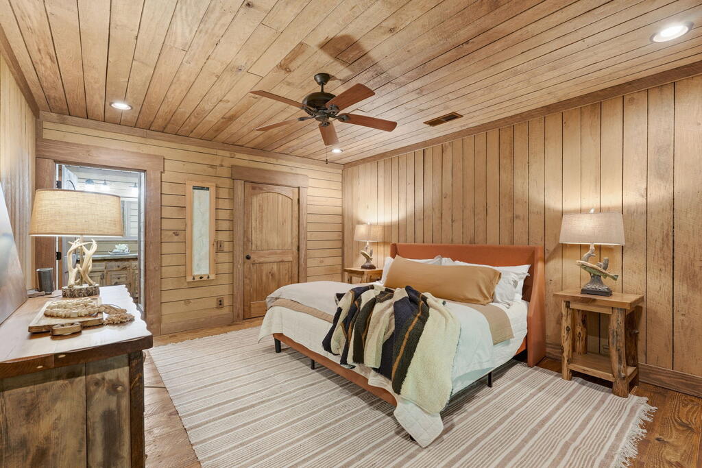 123 Merrimac Pointe