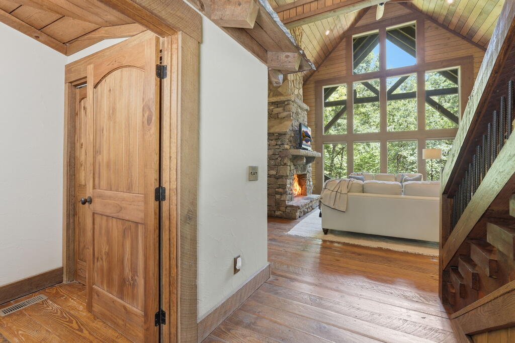 123 Merrimac Pointe