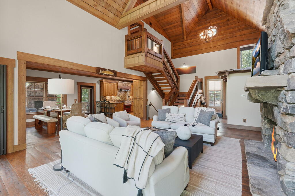 123 Merrimac Pointe