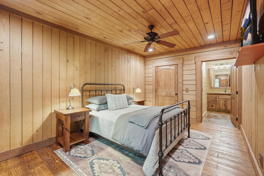 123 Merrimac Pointe