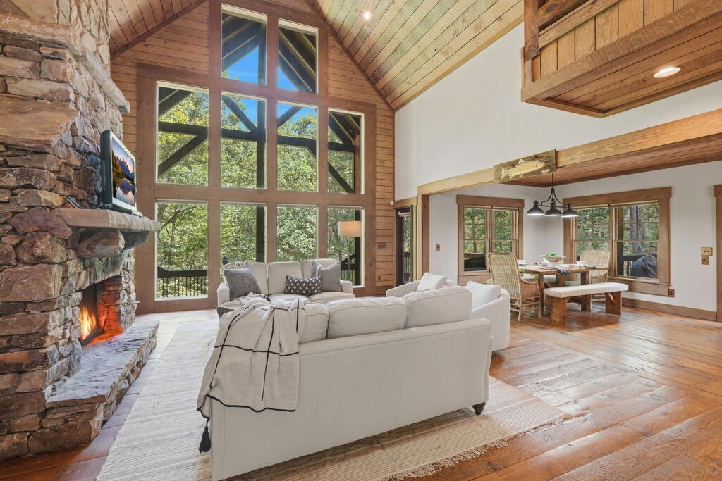 123 Merrimac Pointe