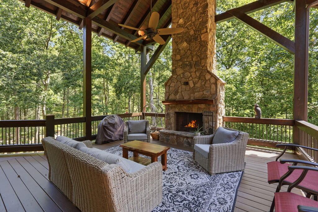 123 Merrimac Pointe