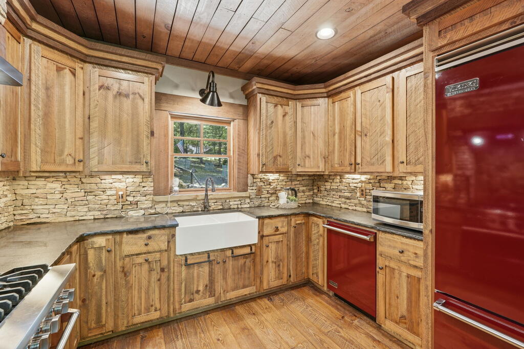 123 Merrimac Pointe