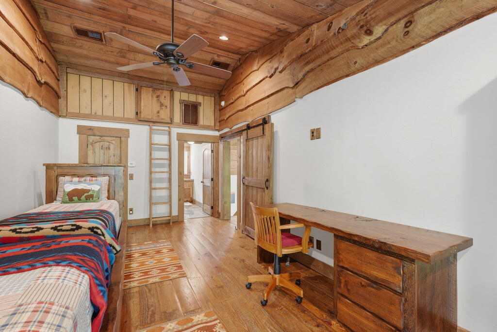 123 Merrimac Pointe
