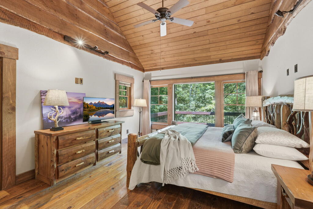 123 Merrimac Pointe