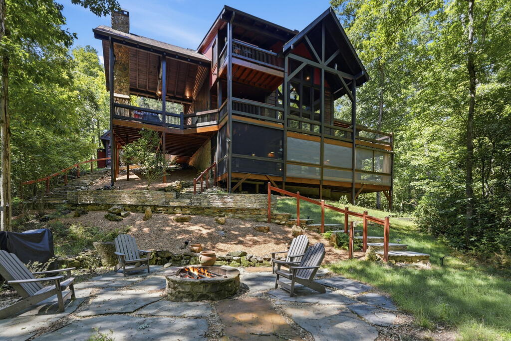123 Merrimac Pointe