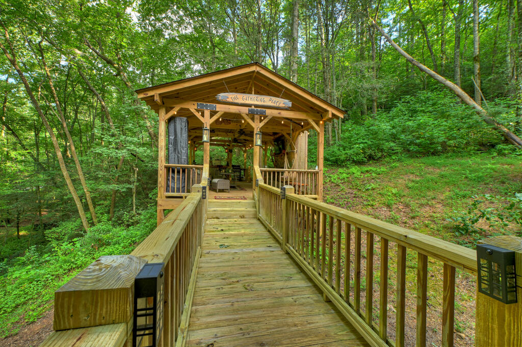 685 Chopped Oak Road