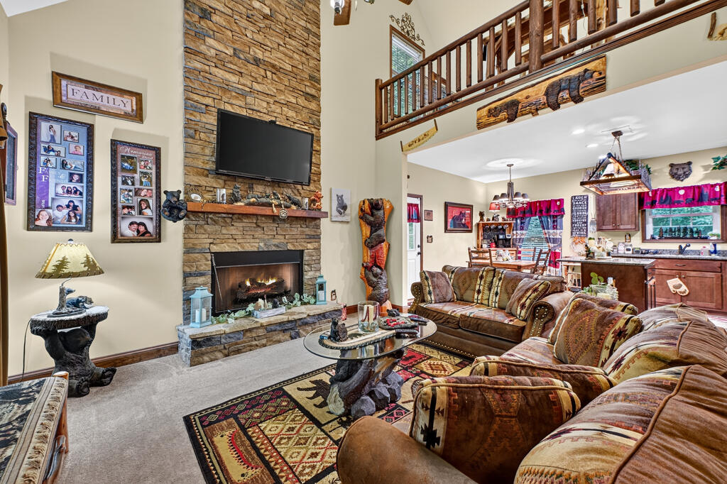 685 Chopped Oak Road