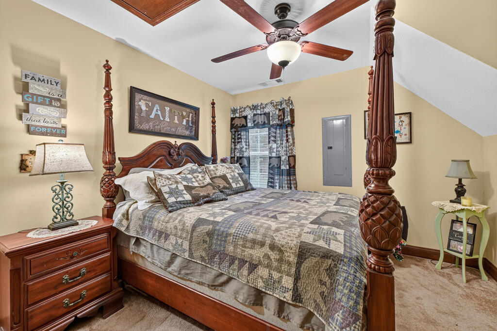 685 Chopped Oak Road
