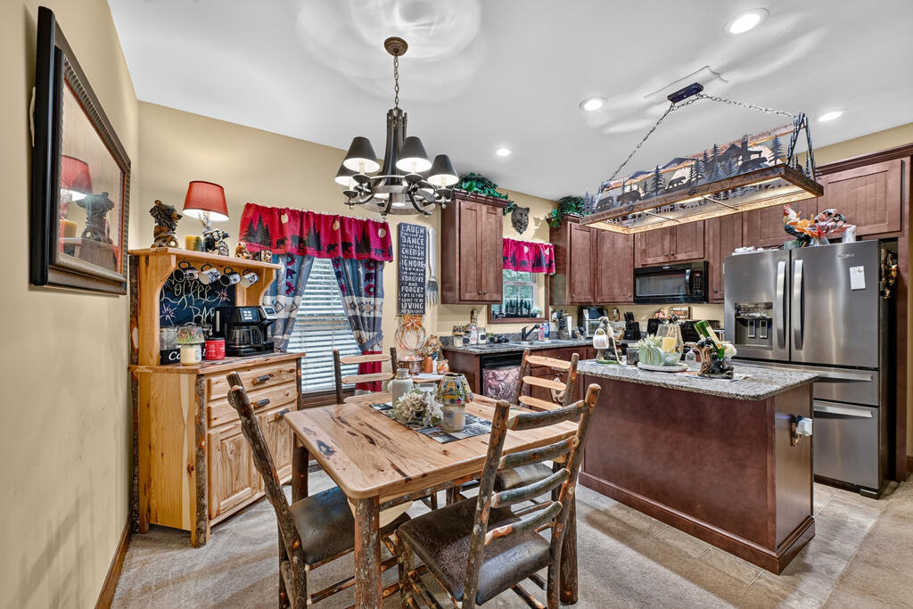 685 Chopped Oak Road