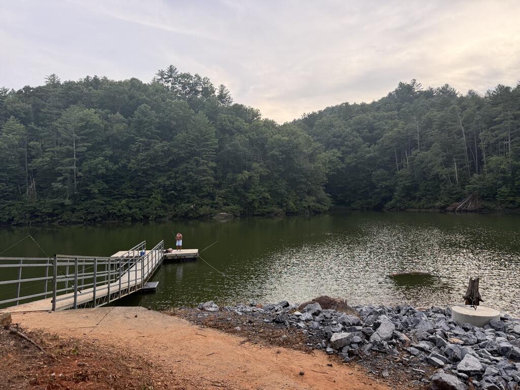 196 N Jakes Landing Way