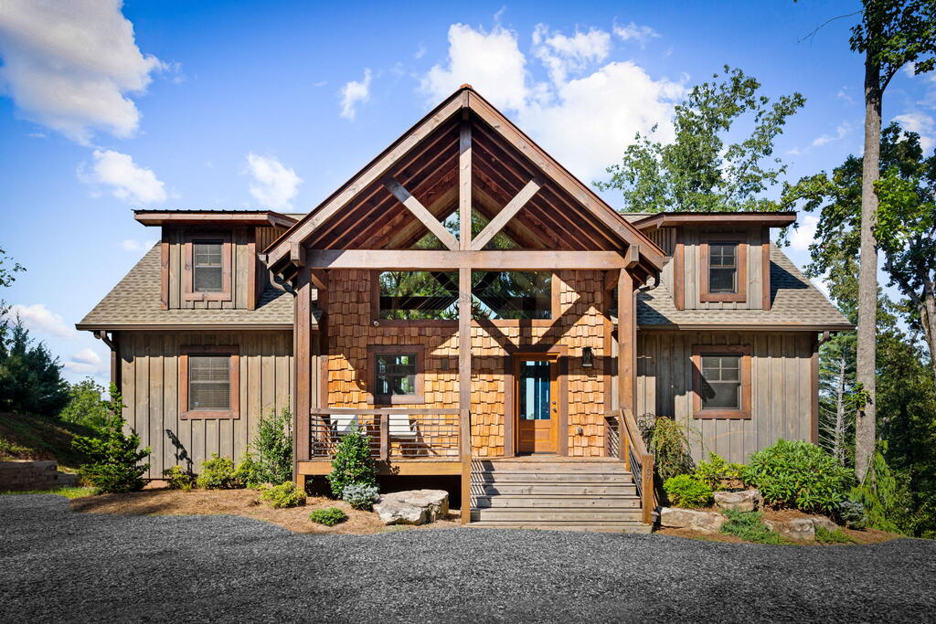 107 Fish Tale Cove