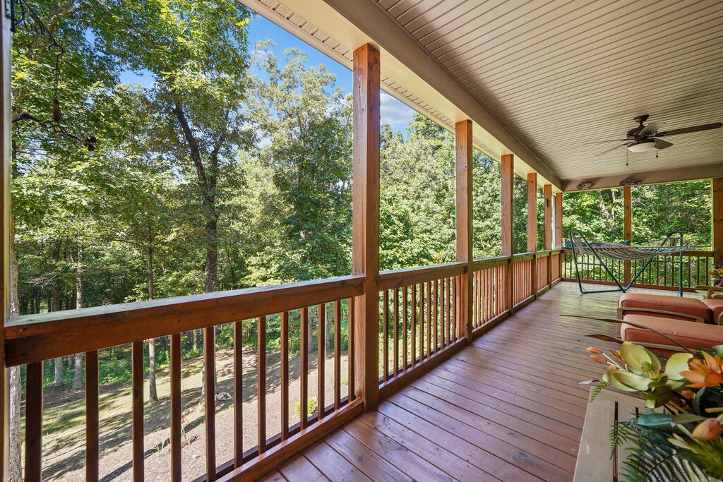 70 Clear Creek Valley Drive