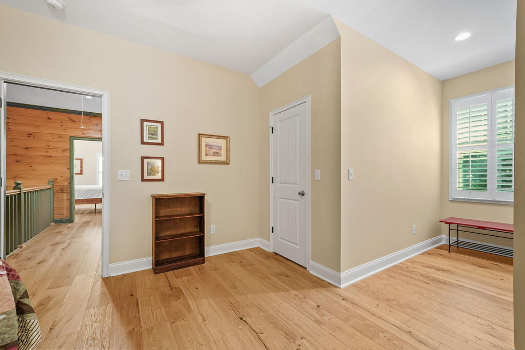 70 Clear Creek Valley Drive