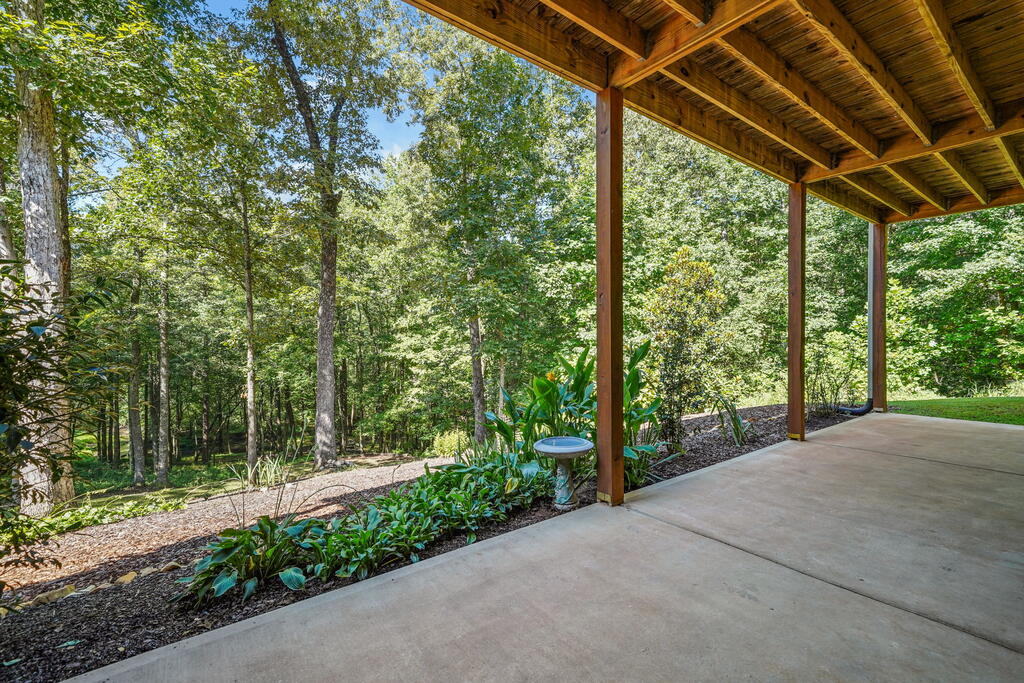 70 Clear Creek Valley Drive