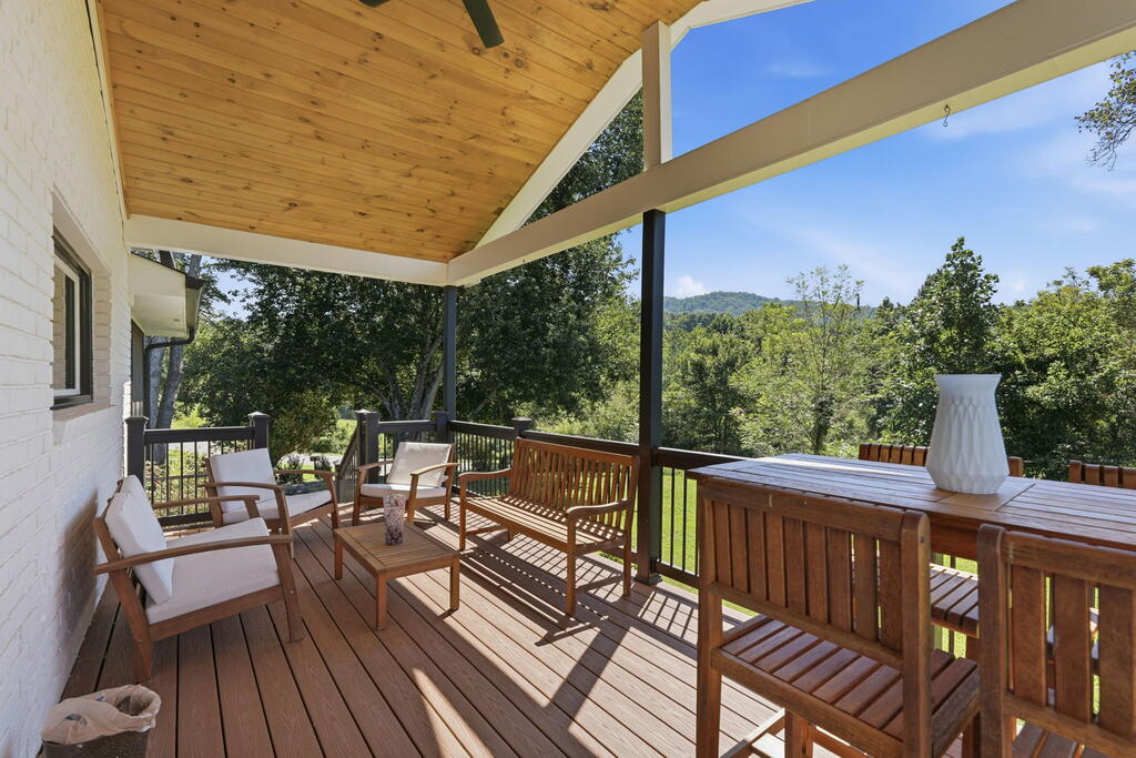 1673 Rackley Road