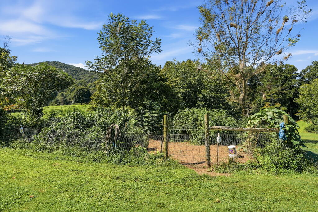 1673 Rackley Road