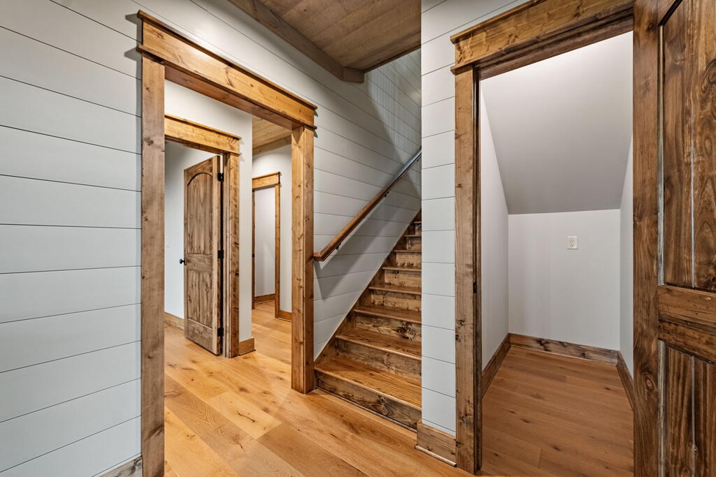 380 Utana Bluffs Trail