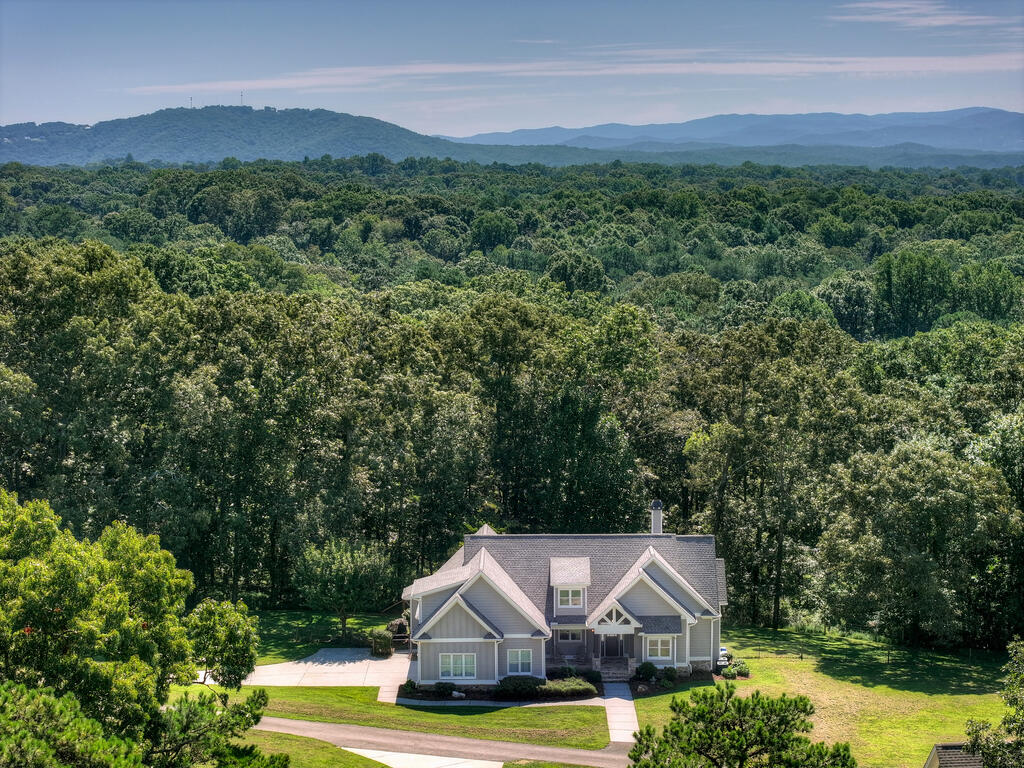 2703 Hwy 382w
