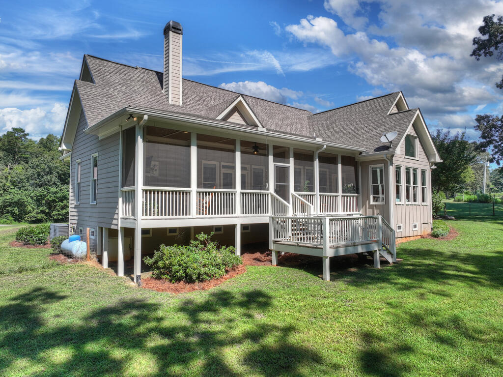 2703 Hwy 382w