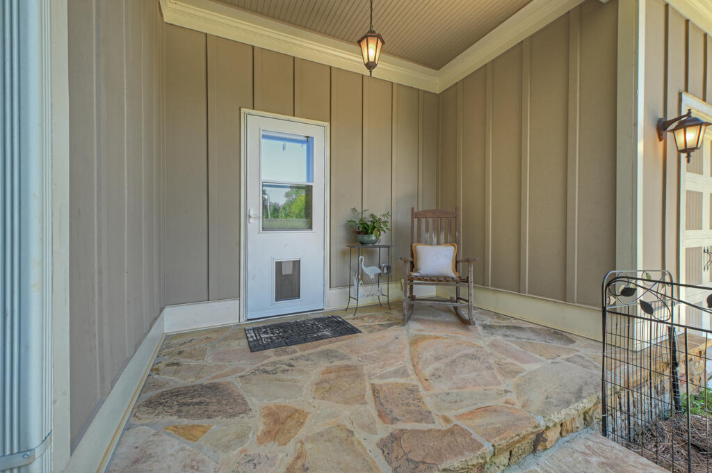 2703 Hwy 382w