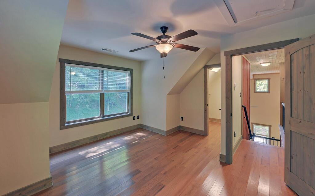 1374 Lucius Road